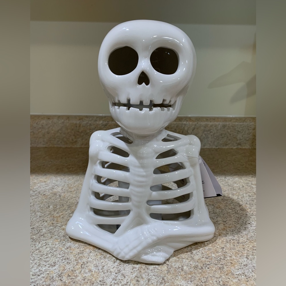 Ceramic Light up Skeleton. NWT.